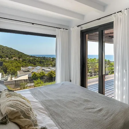 Cap Martinet Mit Beheizbarem Pool Villa